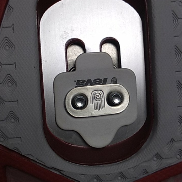 NIB Mens Teva light grey Mountain biking shoes s 8 - Picture 8 of 13